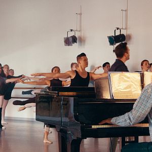 Fotoğraf The Accompanist