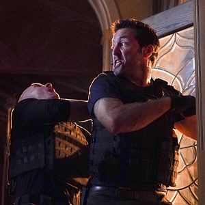 Fotoğraf Alex O'Loughlin