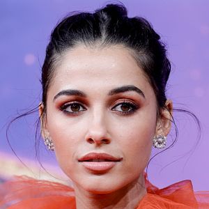 Fotoğraf Naomi Scott