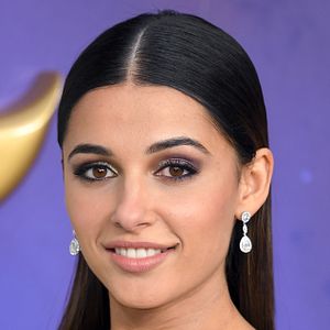 Fotoğraf Naomi Scott