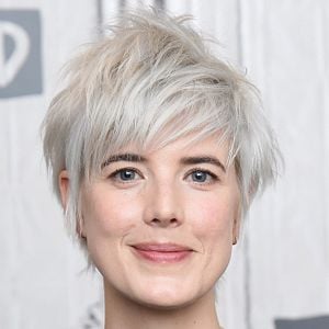 Fotoğraf Agyness Deyn
