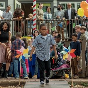 Fotoğraf Raising Dion