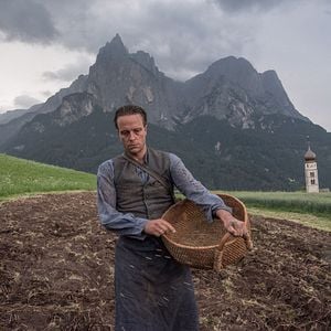 Fotoğraf Gizli Bir Yaşam