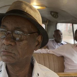 Fotoğraf Talking About Trees