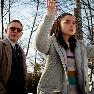 Fotoğraf Bıçaklar Çekildi