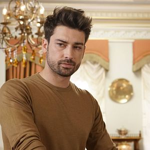 Fotoğraf Elimi Bırakma