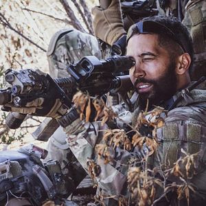 Fotoğraf Neil Brown Jr.