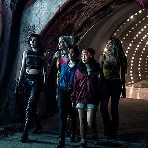 Fotoğraf Ella Jay Basco