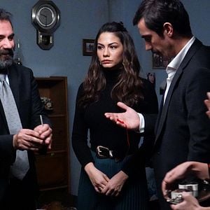 Fotoğraf Doğduğun Ev Kaderindir