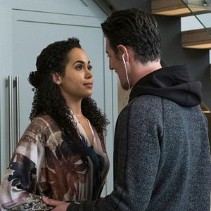 Fotoğraf Madeleine Mantock