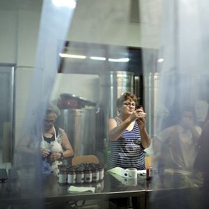 Fotoğraf When Tomatoes Met Wagner