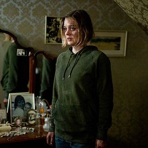 Fotoğraf Bella Heathcote