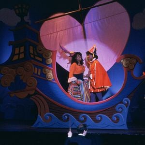 Fotoğraf Amazing Stories