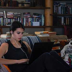 Fotoğraf Amber Midthunder