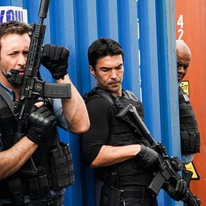 Fotoğraf Alex O'Loughlin