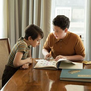 Fotoğraf Azhy Robertson