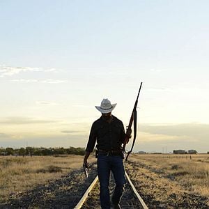 Fotoğraf Aaron Pedersen