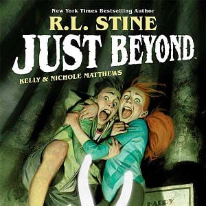 Fotoğraf Just Beyond