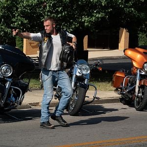 Fotoğraf Disturbing The Peace