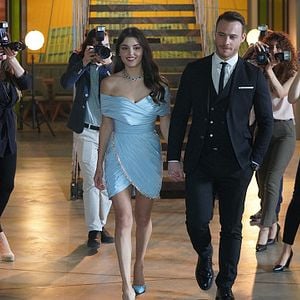 Fotoğraf Sen Çal Kapımı