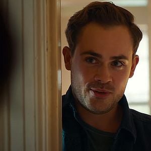 Fotoğraf The Broken Hearts Gallery