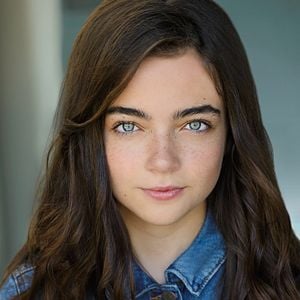 Fotoğraf Taegen Burns