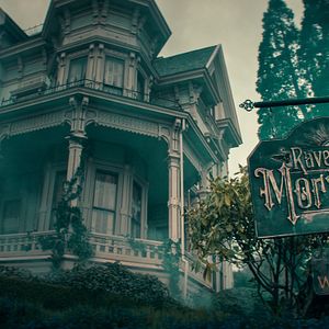 Fotoğraf The Mortuary Collection