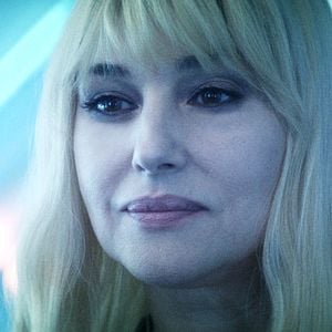 Fotoğraf Derisini Satan Adam