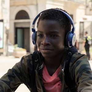 Fotoğraf Onca Yoksulluk Varken