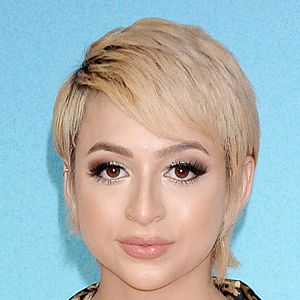 Fotoğraf Josie Totah