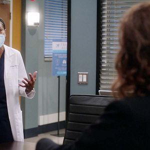 Fotoğraf Kelly McCreary