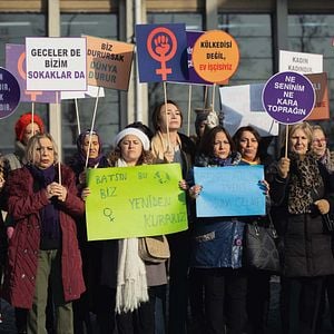 Fotoğraf 9 Kere Leyla