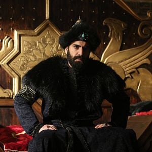 Fotoğraf Alparslan: Büyük Selçuklu