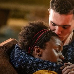 Fotoğraf Noughts + Crosses