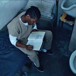 Fotoğraf Foster Boy