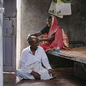 Fotoğraf My Love: Six Stories of True Love