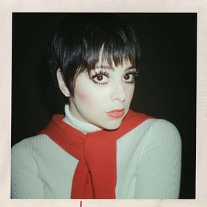 Fotoğraf Krysta Rodriguez