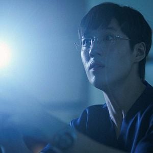 Fotoğraf Thanapob Leeratanakajorn