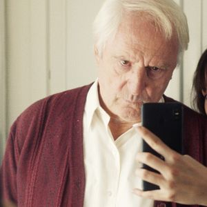 Fotoğraf Emilia Schüle