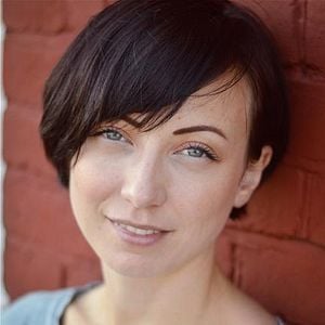 Fotoğraf Holli Dillon