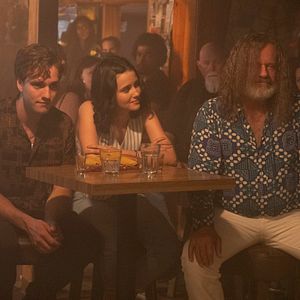 Fotoğraf The Space Between