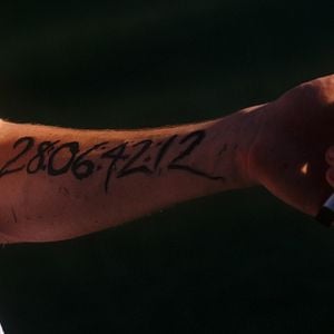 Fotoğraf Karanlık Yolculuk