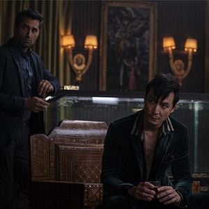 Fotoğraf Cliff Curtis