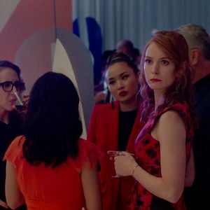 Fotoğraf Modern Persuasion