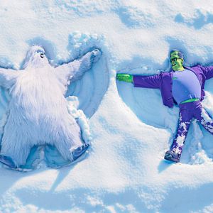 Fotoğraf Mutlu Canavar Ailesi 2