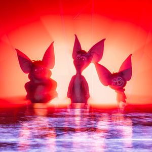 Fotoğraf Mutlu Canavar Ailesi 2