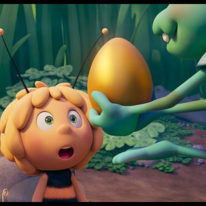 Fotoğraf Arı Maya 3: Altın Küre