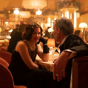 Fotoğraf A Very British Scandal