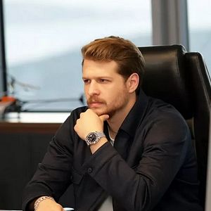 Fotoğraf Aşk Mantık İntikam