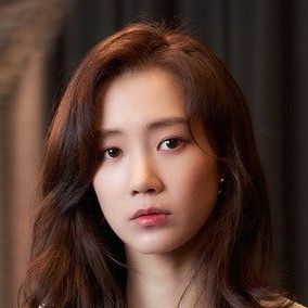 Fotoğraf Hyon-Bin Shin